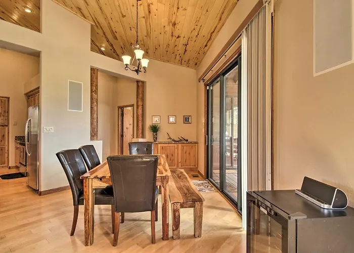 Holiday home Golf Course & Views: Luxe Show