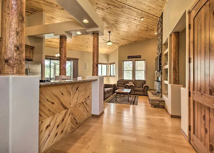 Golf Course & Views: Luxe Show Holiday home Show Low